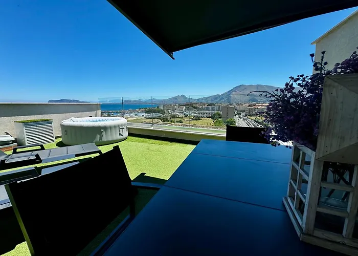 Palermo Inn Marina Exclusive View